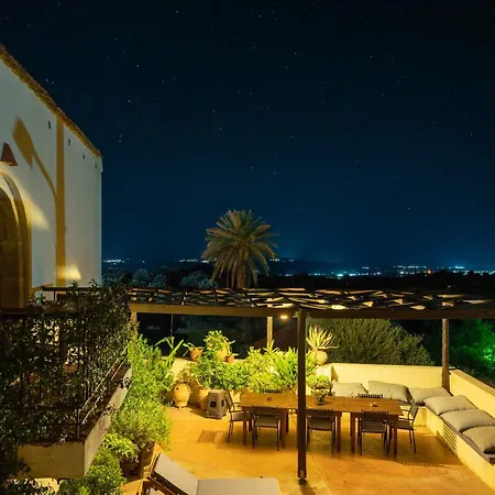 Onar Villa *
