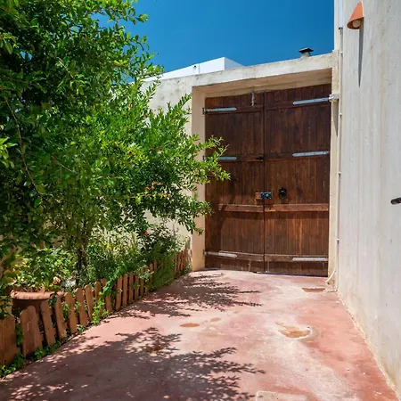Onar Villa *